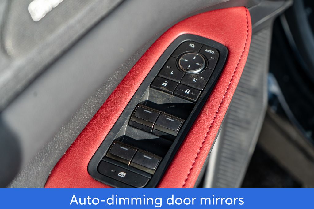 2024 LEXUS RX - Image 18