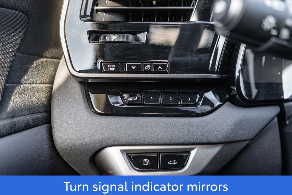 2024 LEXUS RX - Image 20