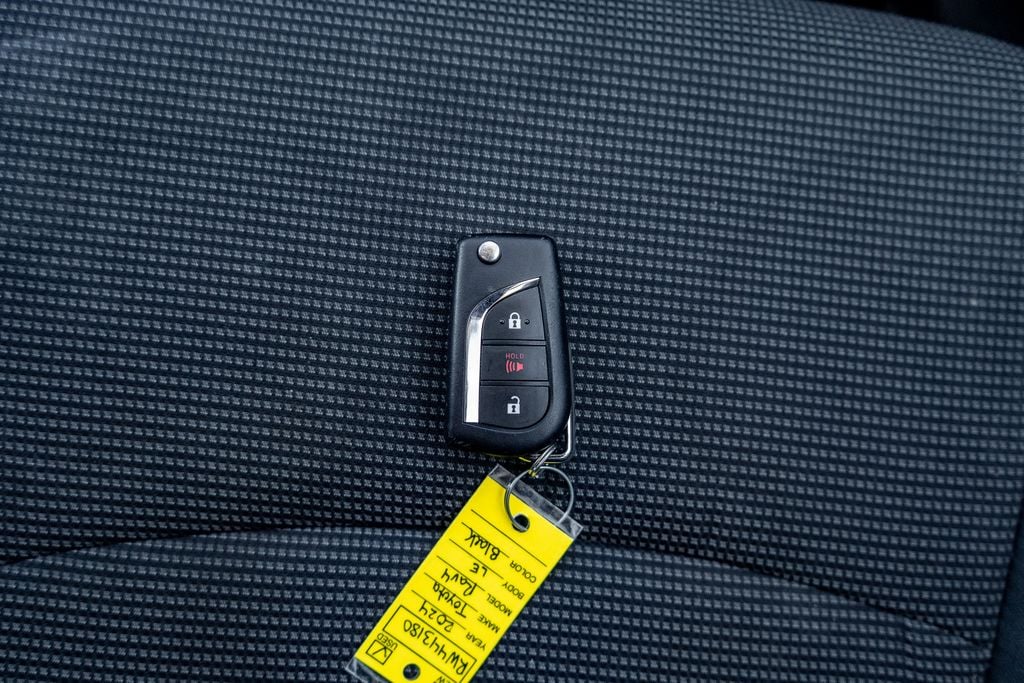 2024 TOYOTA RAV4 - Image 31