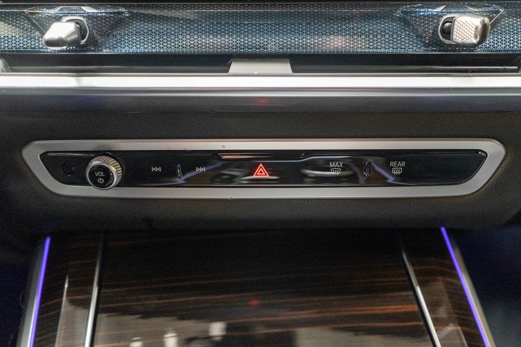 2026 BMW X5 - Image 34