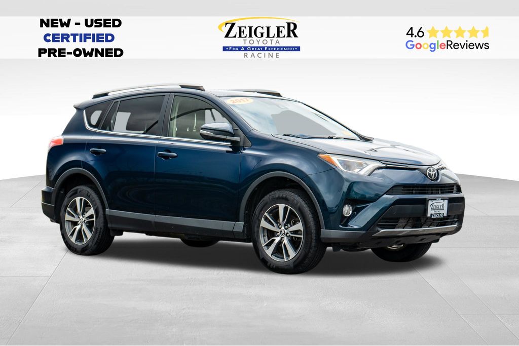 2017 Toyota RAV4 XLE