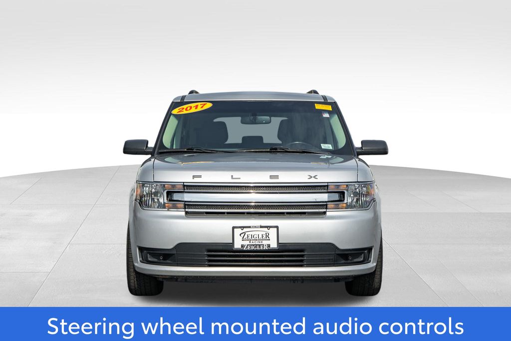 Used 2017 Ford Flex SE with VIN 2FMGK5B8XHBA08346 for sale in Mount Pleasant, WI