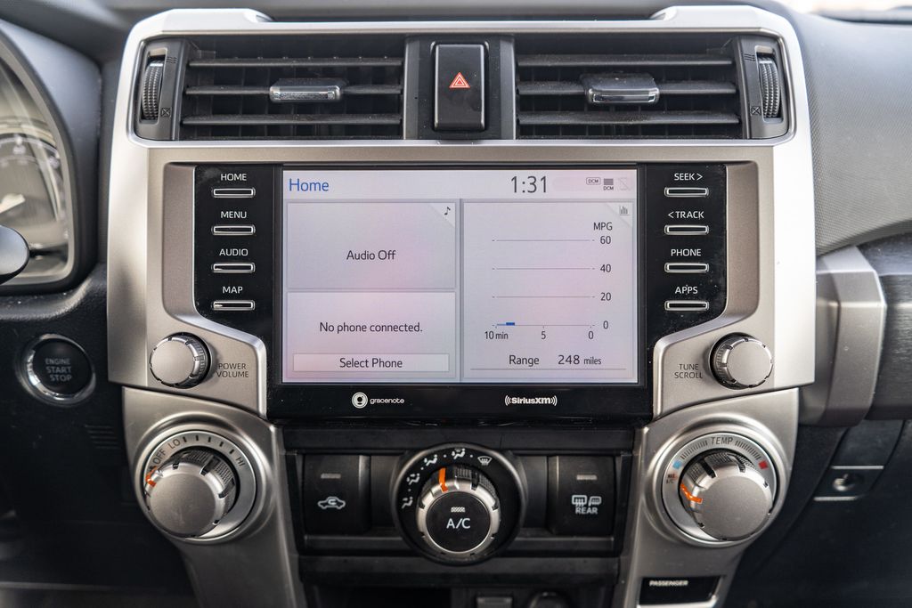 2024 TOYOTA 4RUNNER - Image 31