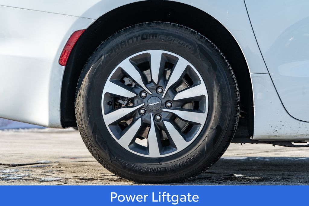 2024 CHRYSLER PACIFICA - Image 9