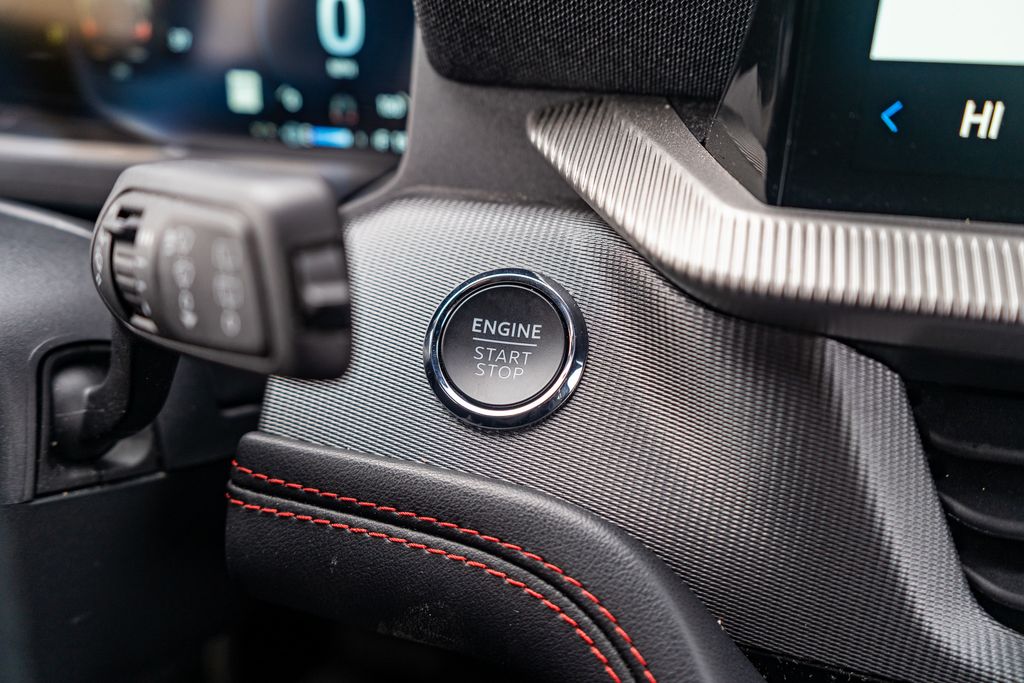 2025 FORD EXPLORER - Image 26