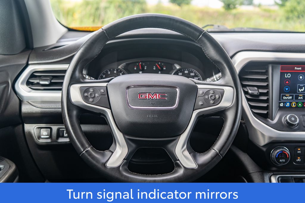 2023 GMC ACADIA - Image 16