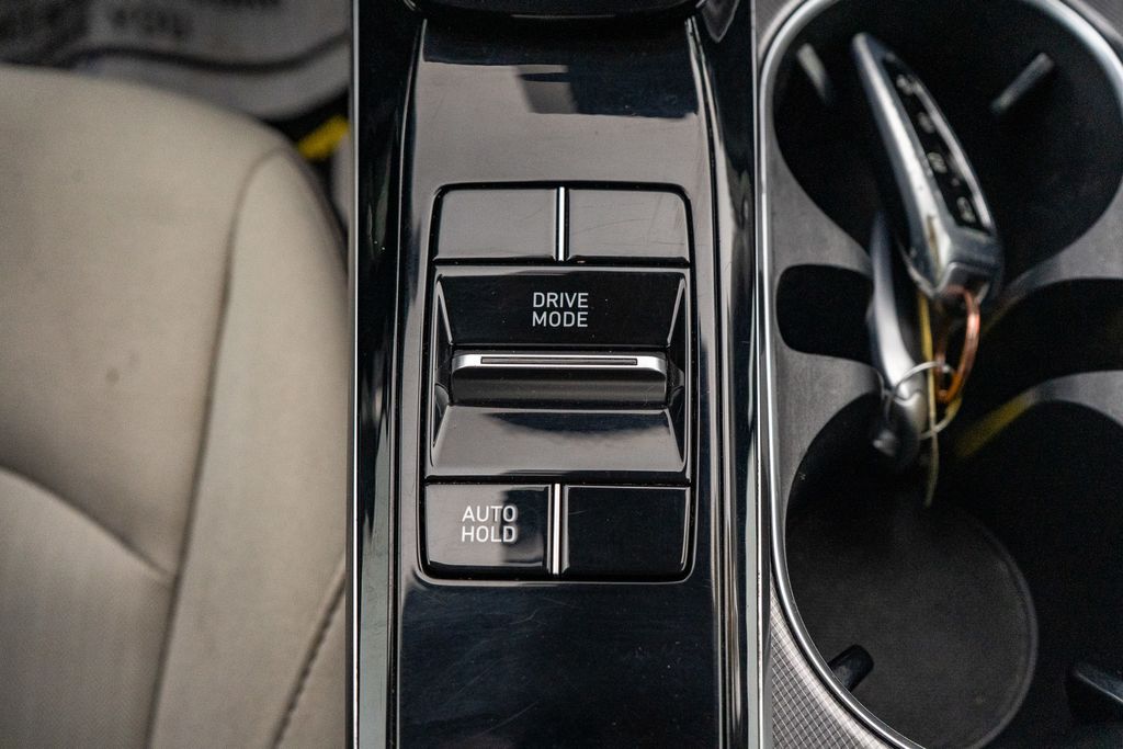 2023 HYUNDAI SONATA - Image 26