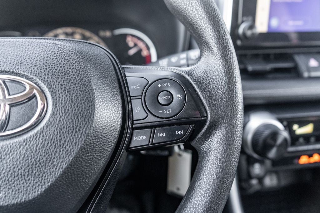 2024 TOYOTA RAV4 - Image 23