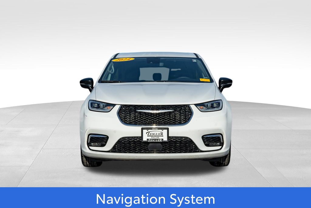 2024 CHRYSLER PACIFICA - Image 2