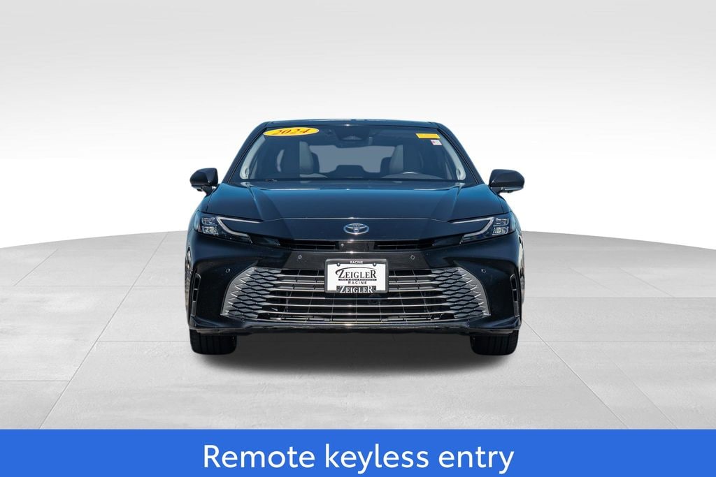 Used 2025 Toyota Camry XSE Sedan