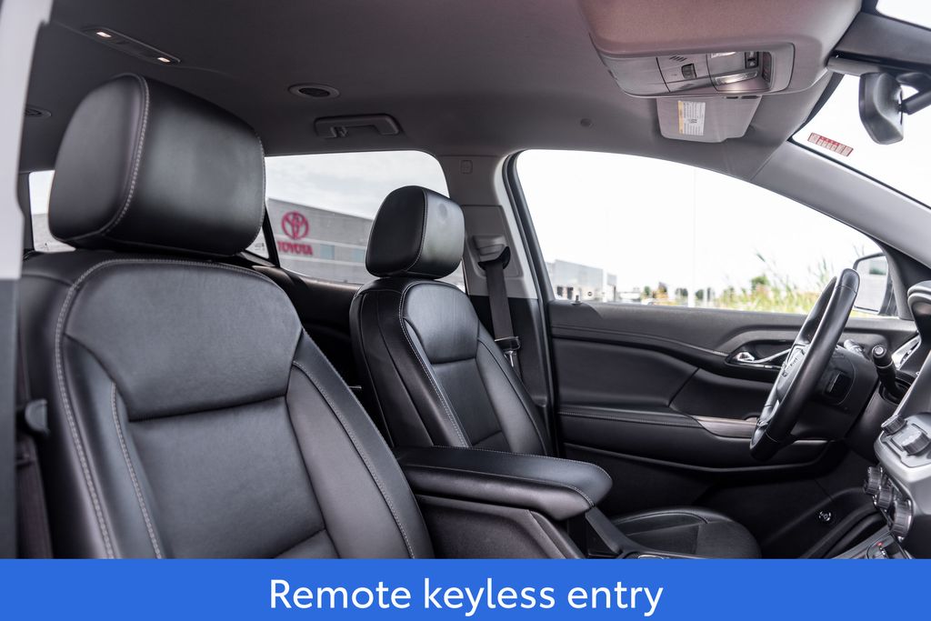 2023 GMC Acadia SLT - Photo 13