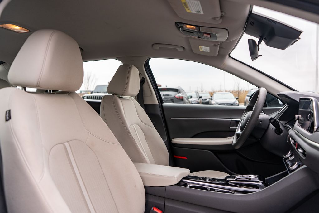 2023 HYUNDAI SONATA - Image 12