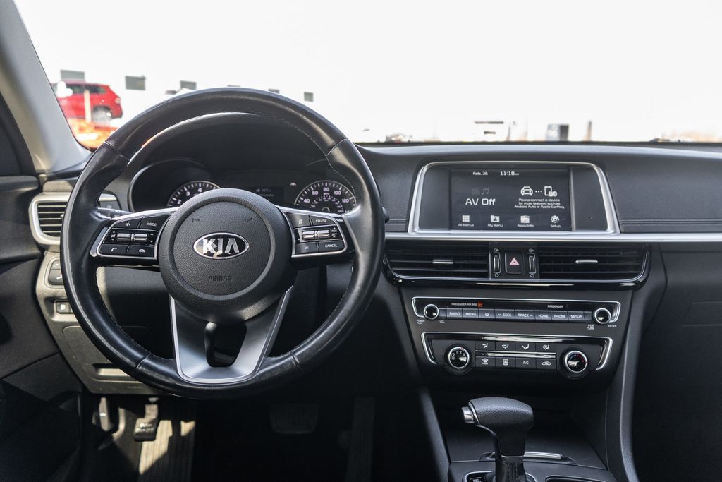 2020 KIA OPTIMA - Image 15