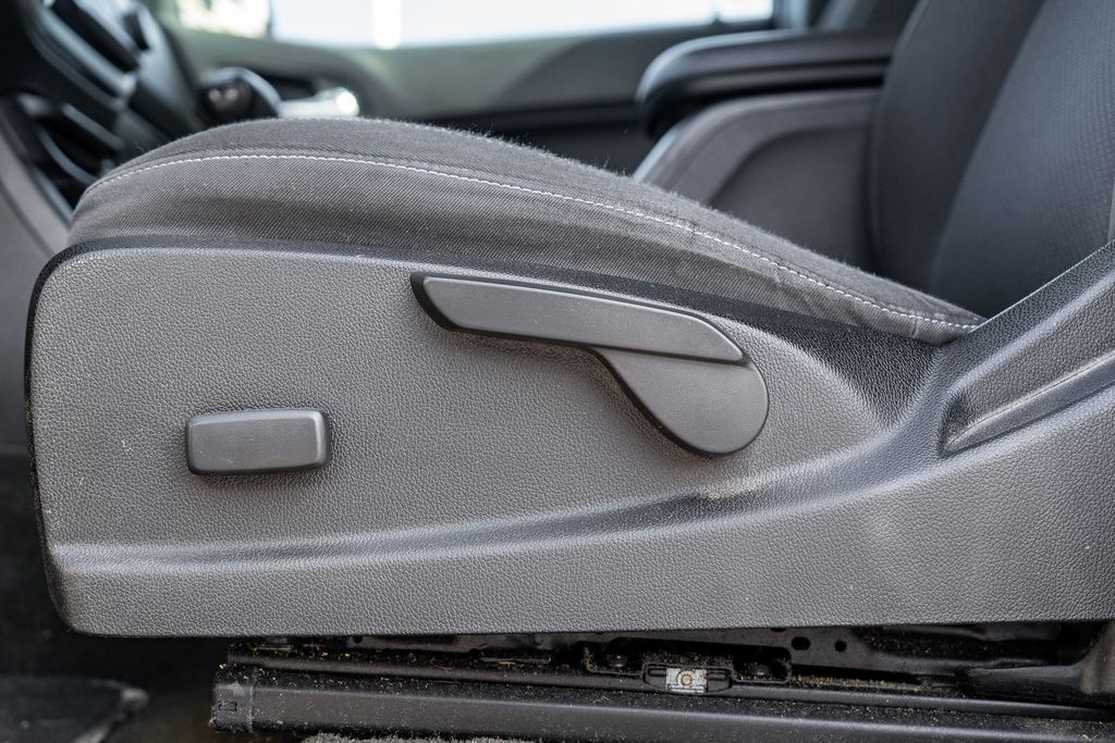 2016 Chevrolet Colorado LT - Photo 19