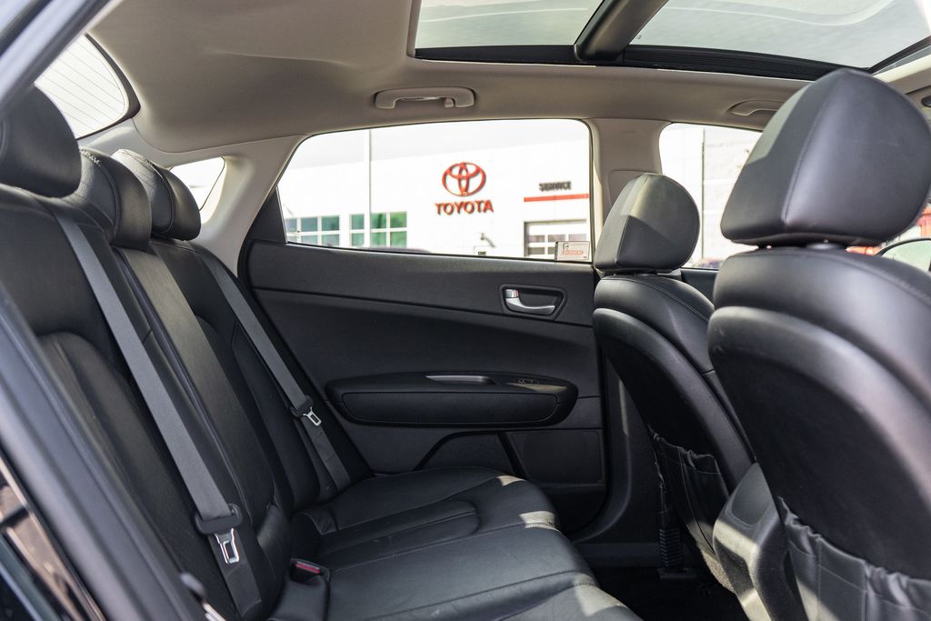 2020 KIA OPTIMA - Image 13