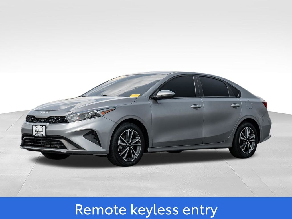 Used 2024 Kia Forte LXS Sedan