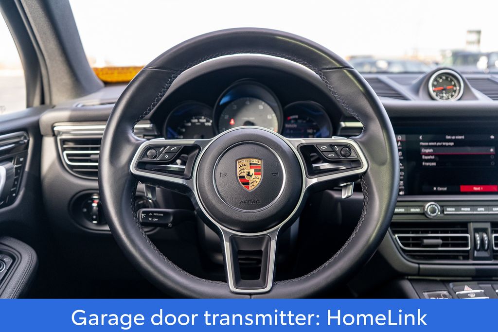 2021 PORSCHE MACAN - Image 15