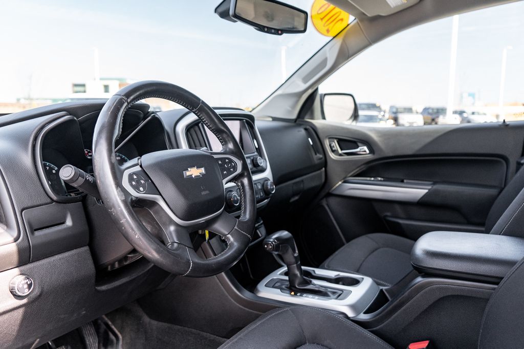 2016 Chevrolet Colorado LT - Photo 18