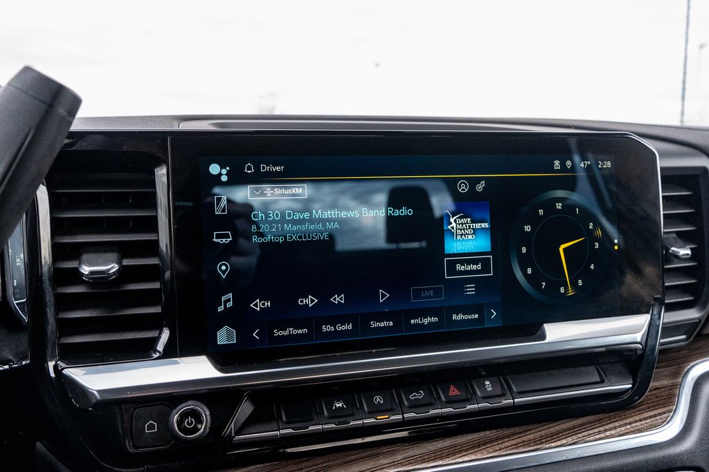 2023 CHEVROLET SILVERADO - Image 28