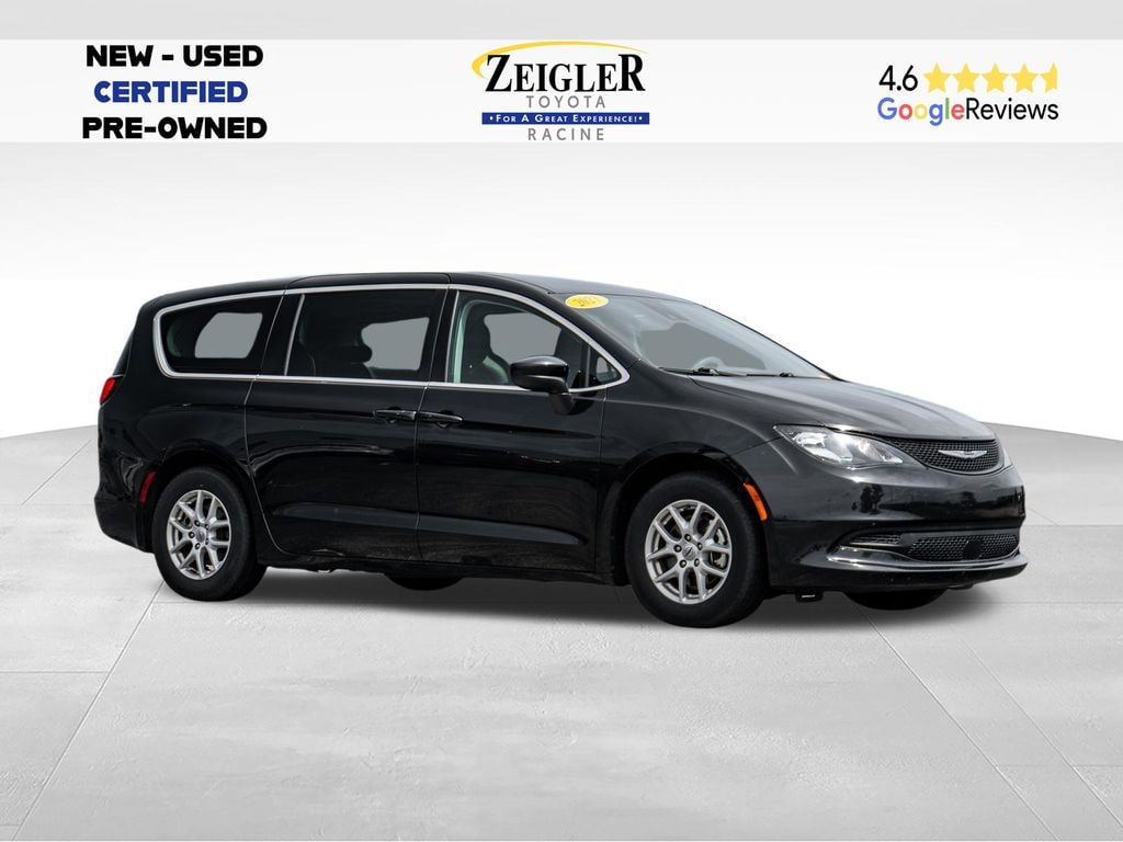 2023 Chrysler Voyager