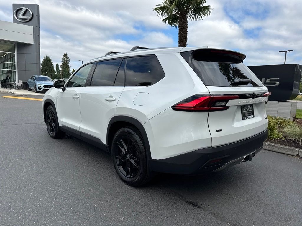 Used 2024 Toyota Grand Highlander Limited SUV
