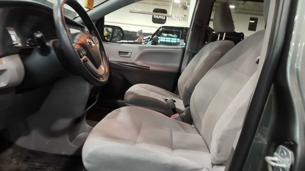 Certified 2020 Toyota Sienna L Minivan/Van