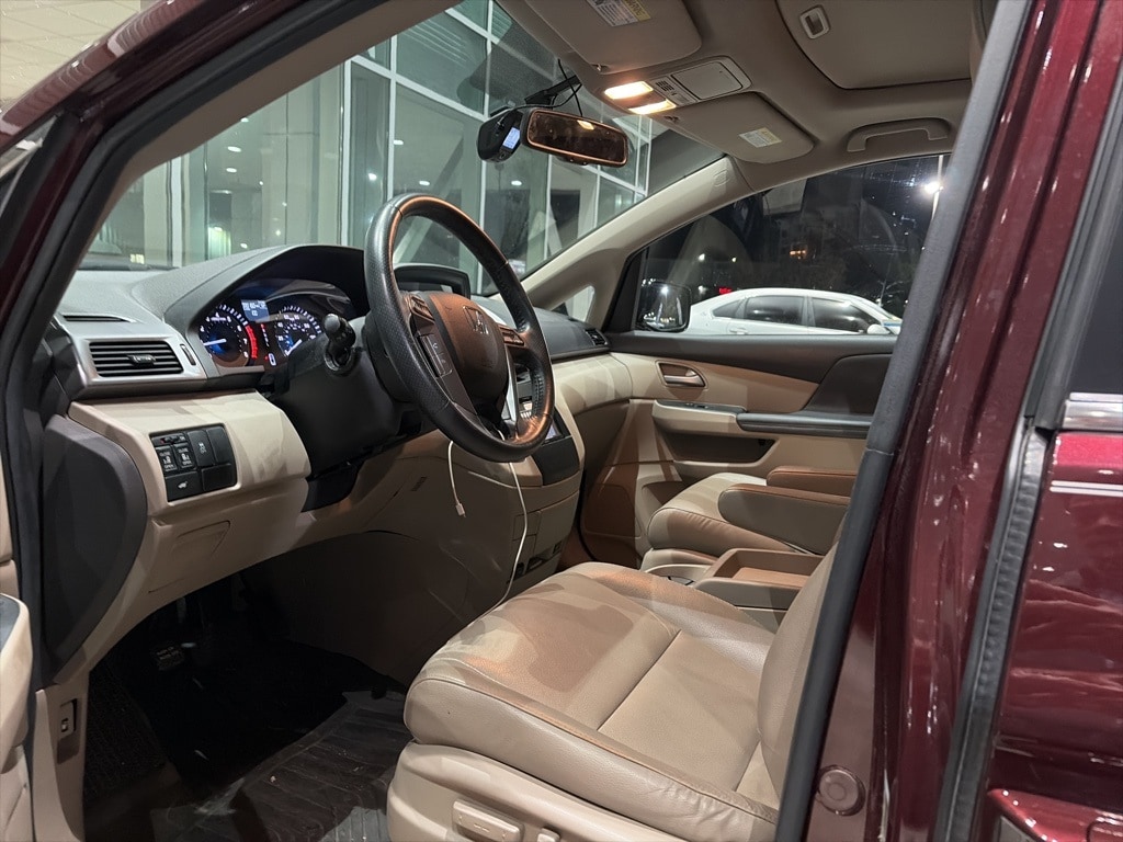 Used 2013 Honda Odyssey EX-L Minivan/Van