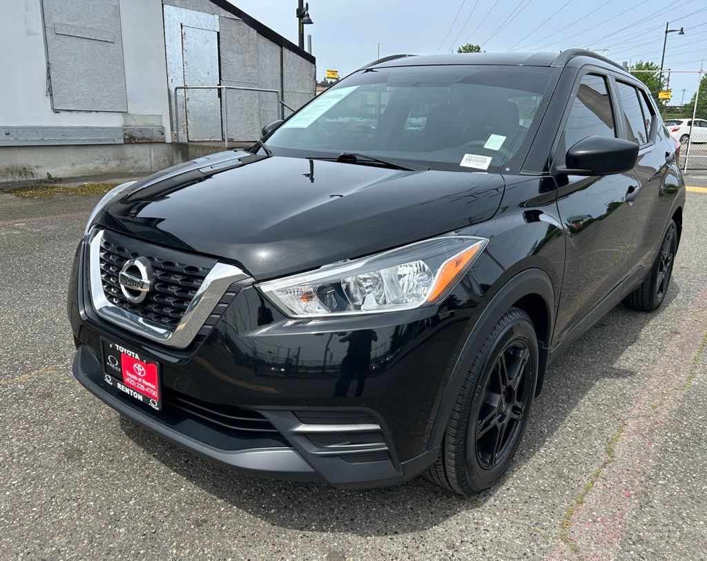 2018 Nissan Kicks 1.6 S's photo