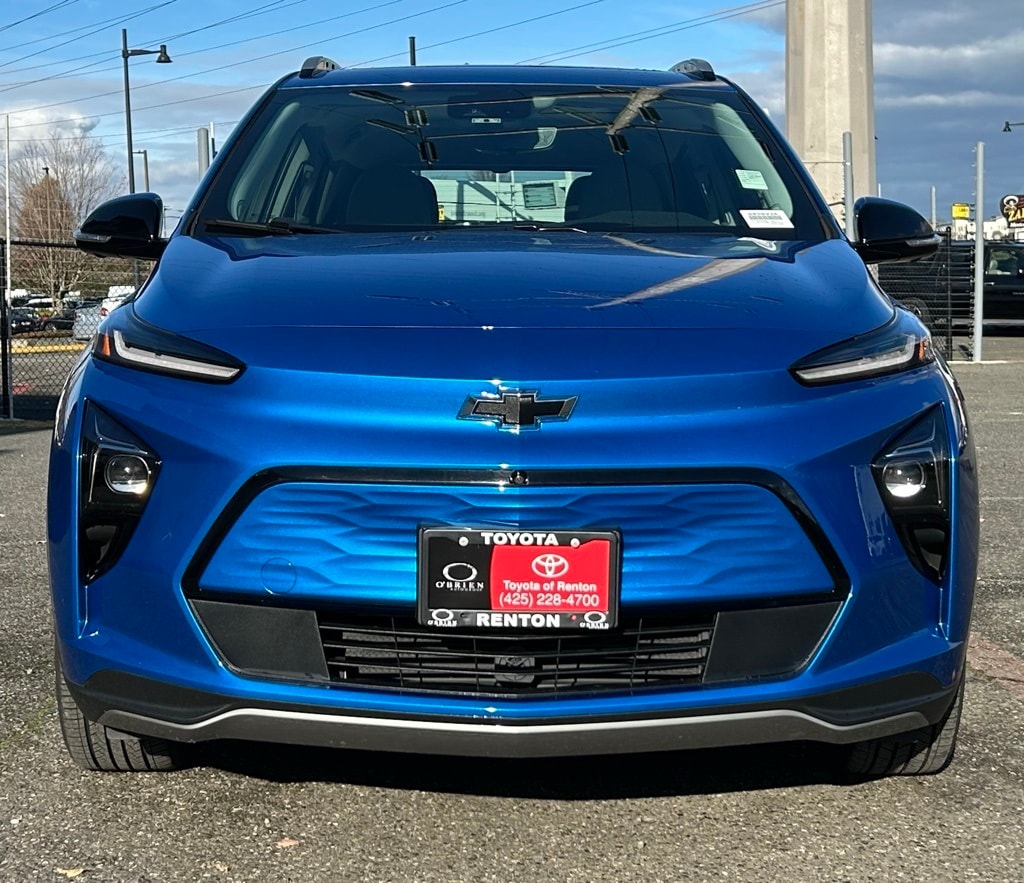 Used 2022 Chevrolet Bolt EUV Premier with VIN 1G1FZ6S08N4135610 for sale in Renton, WA