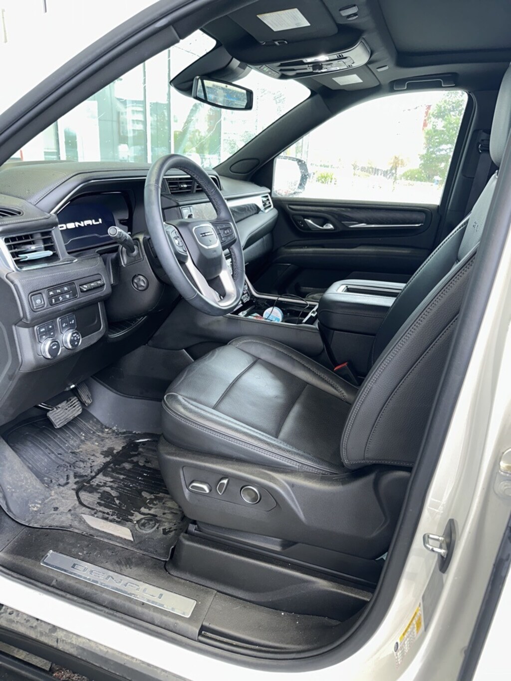 Used 2024 GMC Yukon Denali SUV