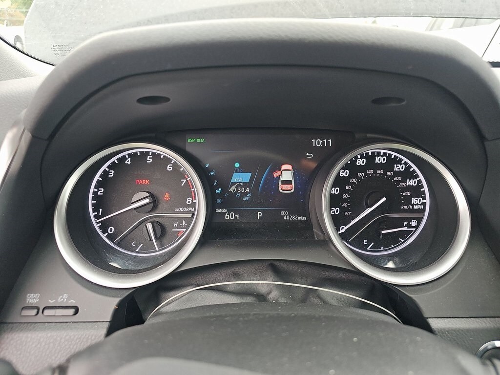 2024 Toyota Camry XLE photo 2