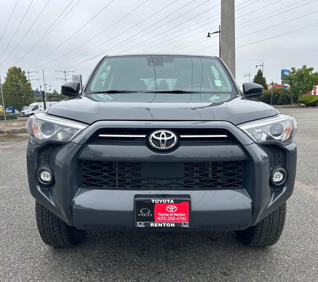 2024 Toyota 4Runner SR5 photo 2