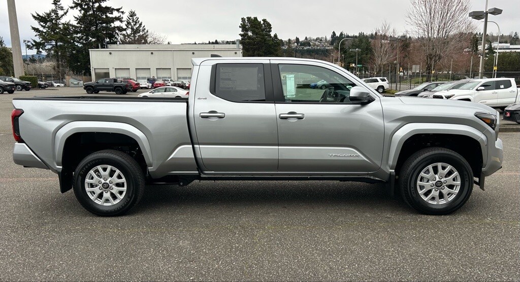 New 2026 Toyota Tacoma SR5 4X2 DBL CAB LONG BED