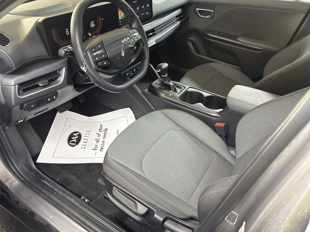 Used 2025 Kia K4 LXS Sedan