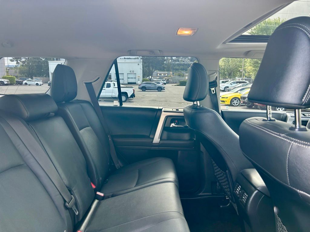 2022 Toyota 4Runner Limited - Photo 14