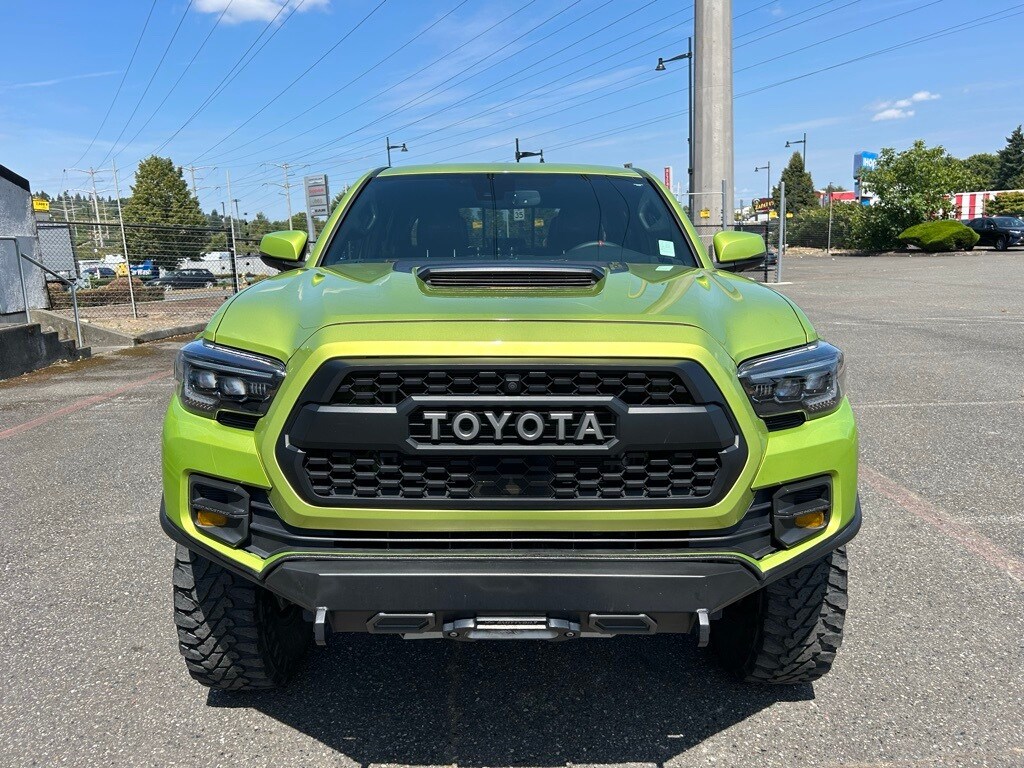 2022 Toyota Tacoma TRD Pro photo 2
