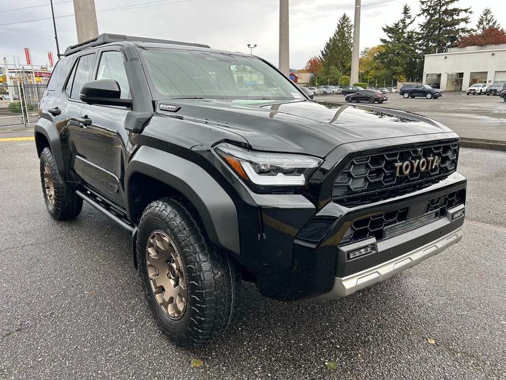 2025 Toyota 4Runner photo 2