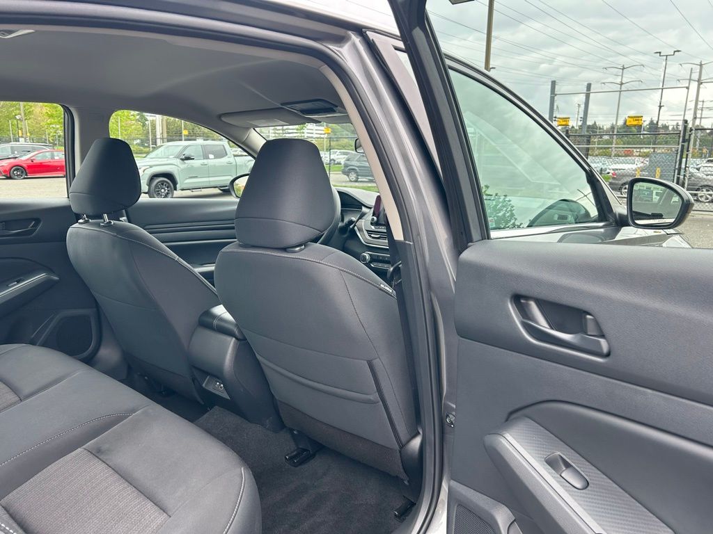 2025 Nissan Altima SV - Photo 13