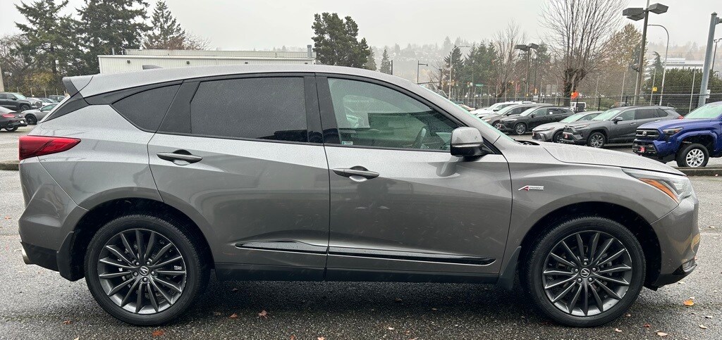 2022 Acura RDX A-Spec Advance photo 4