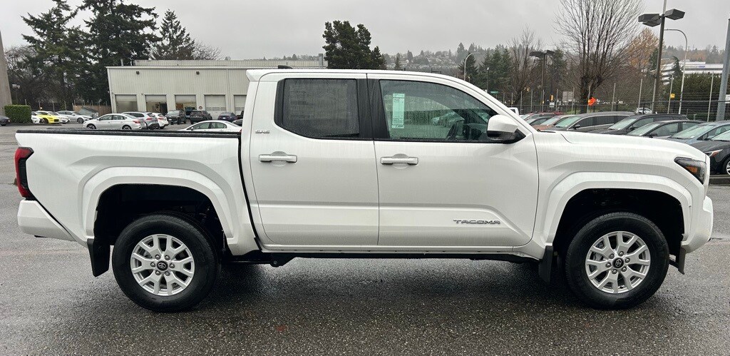 New 2026 Toyota Tacoma SR5 4X2 DOUBLE CAB