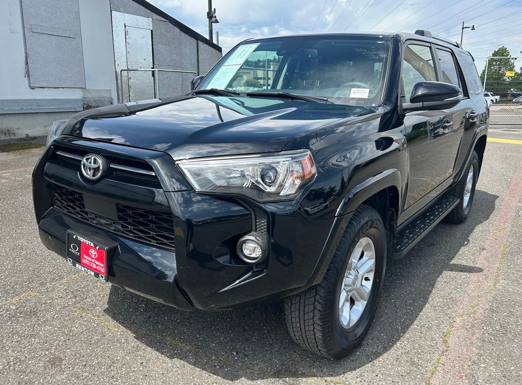 2024 Toyota 4Runner SR5 Premium 4WD V6's photo