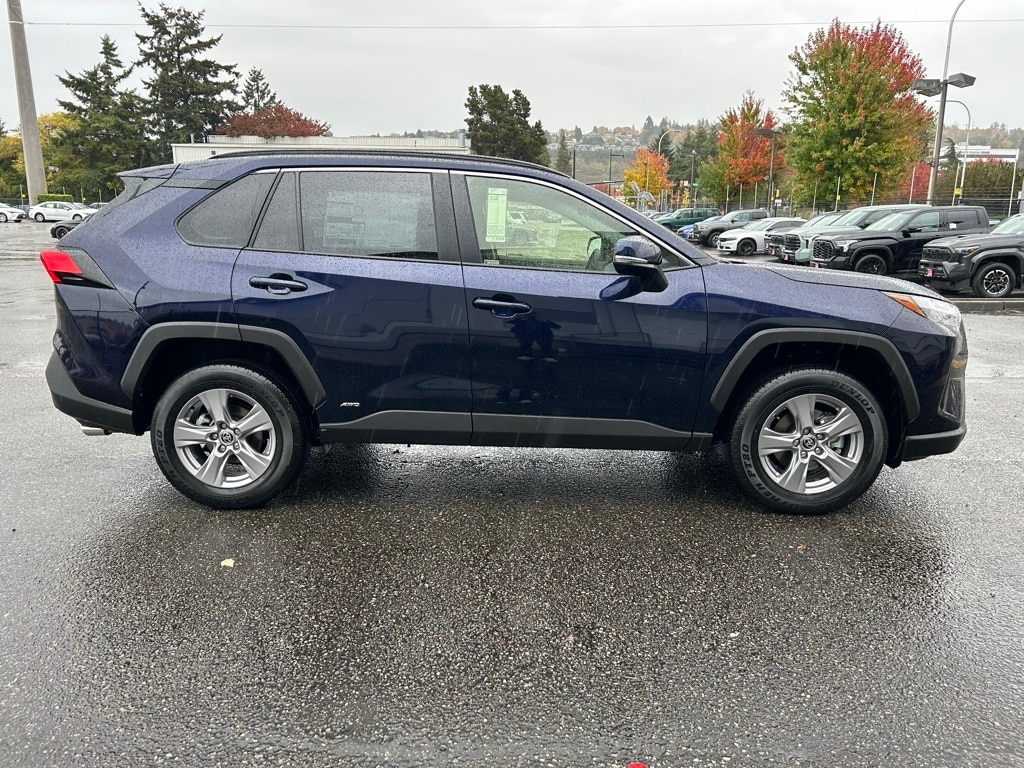 New 2025 Toyota RAV4 Hybrid XLE XLE AWD SUV