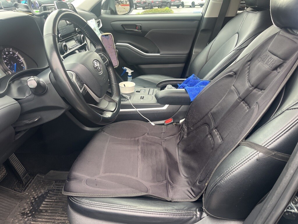 Certified 2022 Toyota Highlander Hybrid LE SUV