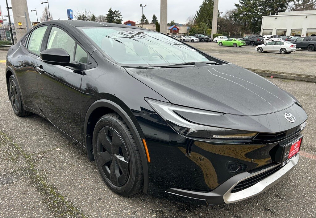 New 2026 Toyota Prius Plug-in Hybrid SE PLUG-IN HYBRID