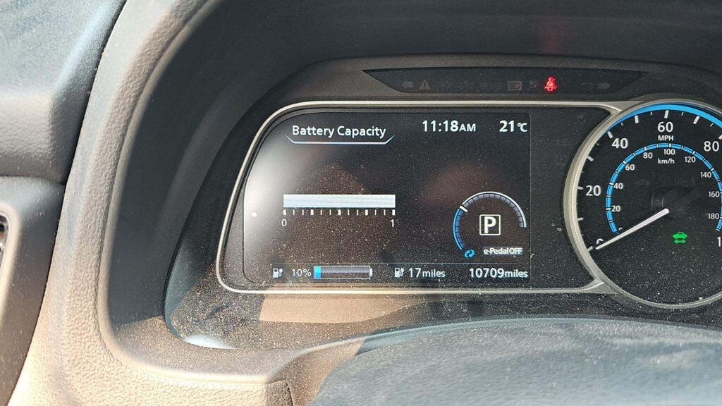 Used 2025 Nissan Leaf S Hatchback