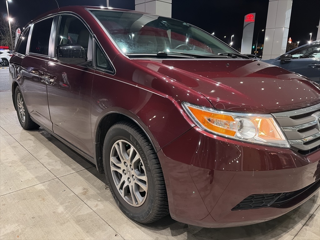 Used 2013 Honda Odyssey EX-L Minivan/Van
