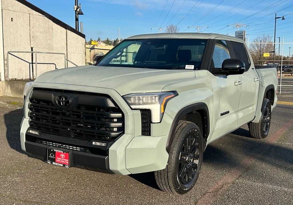 New 2026 Toyota Tundra Limited LIMITED CREWMAX 5.5