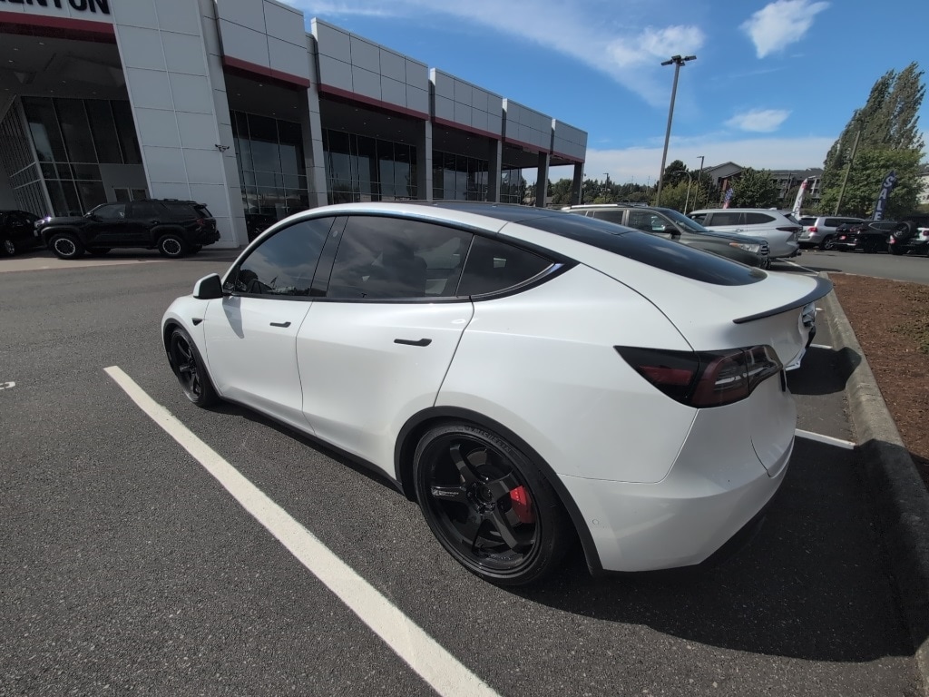 Used 2021 Tesla Model Y Performance with VIN 5YJYGDEF2MF269031 for sale in Northfield, Minnesota