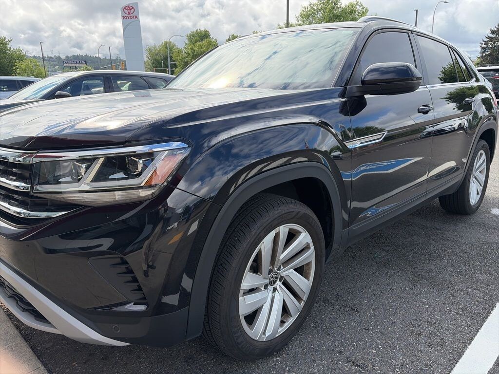 Used 2020 Volkswagen Atlas Cross Sport 3.6L V6 SE w/Technology SUV