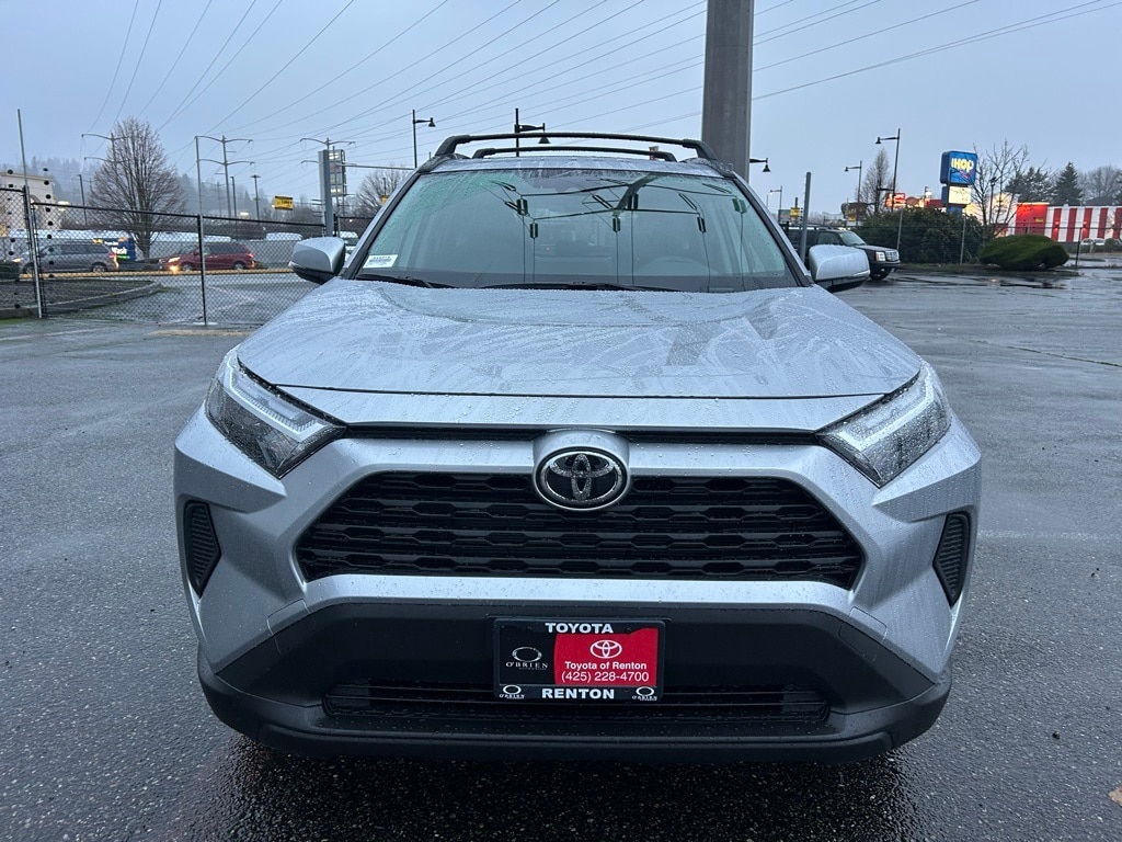 New 2025 Toyota RAV4 XLE XLE AWD SUV